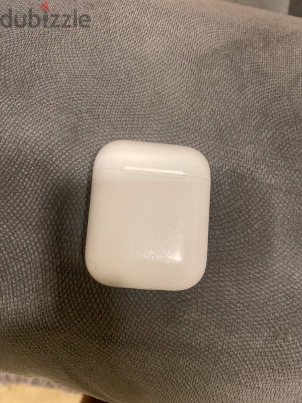 orginal airpods gen 1 case only 0