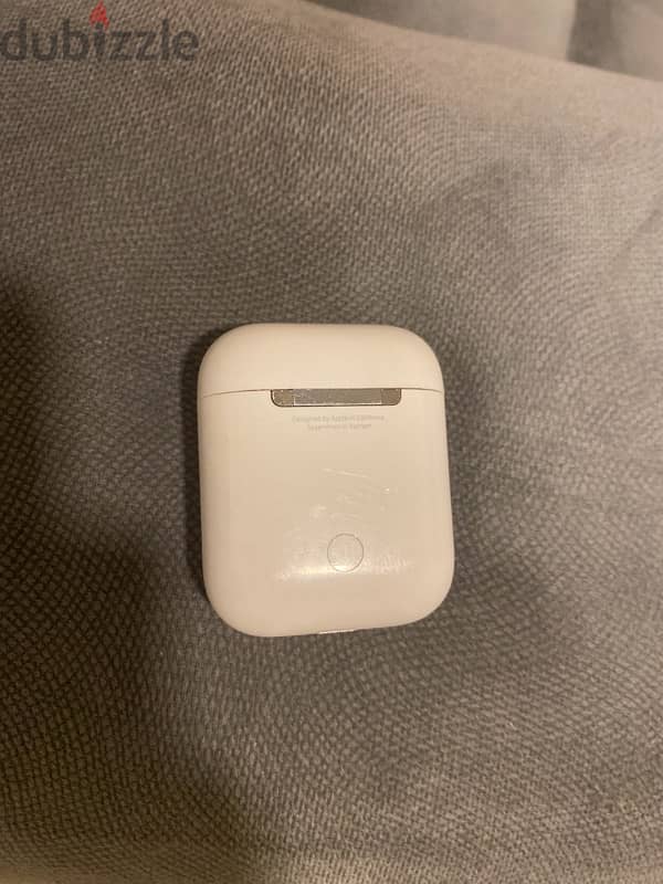 orginal airpods gen 1 case only 1