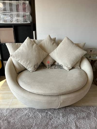 Round sofa / 2 seater