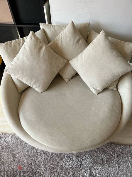 Round sofa / 2 seater 2