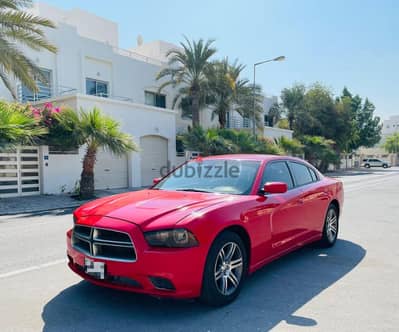 Dodge Charger 2014 model For sale. . . . 2700 bd