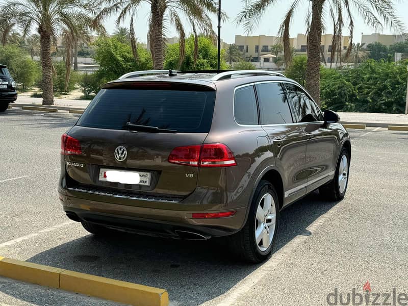 Volkswagen Touareg 2014 brown 6