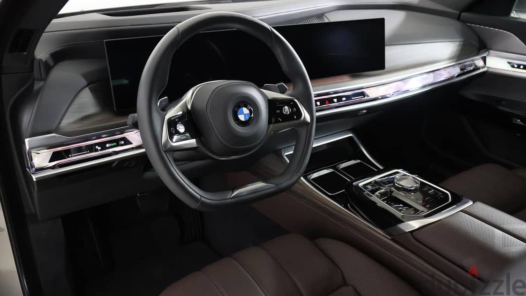 BMW 735 2023 8