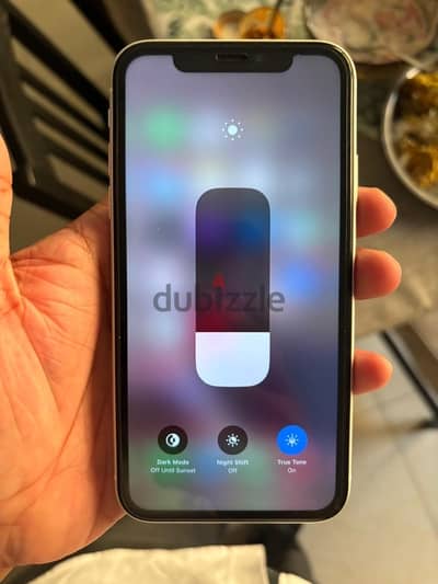 IPHONE XR 64GB