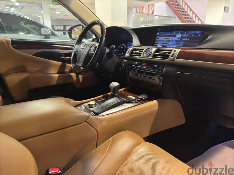 Lexus LS 460L 2015 7