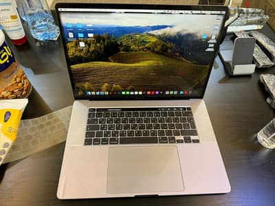 like new condition core i9 2019 urgent sale