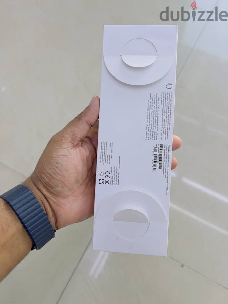 Apple Watch SE (Gen 2) 40mm Starlight Al Star SB S/M GPS 1