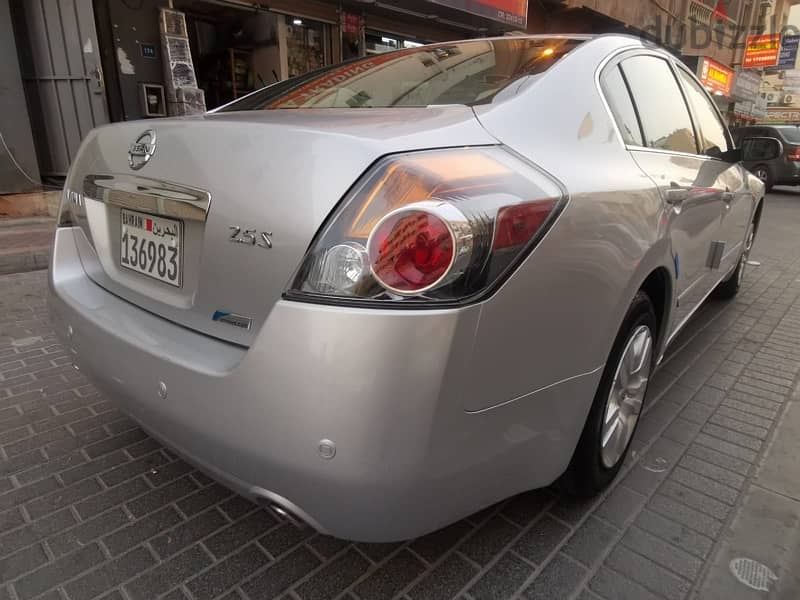 Nissan Altima 2012 2