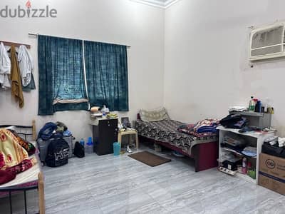 Bed space in Tubli