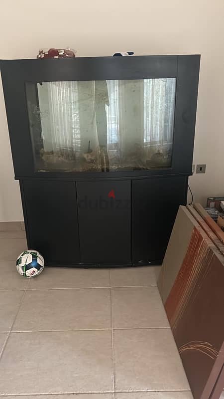 Aquarium for sale. Including Stand, Filter system and light (120 CM) 1