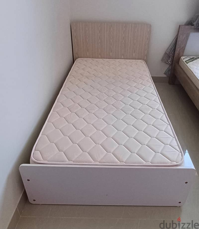 Kids bed with Mattress, and wardrobe 4