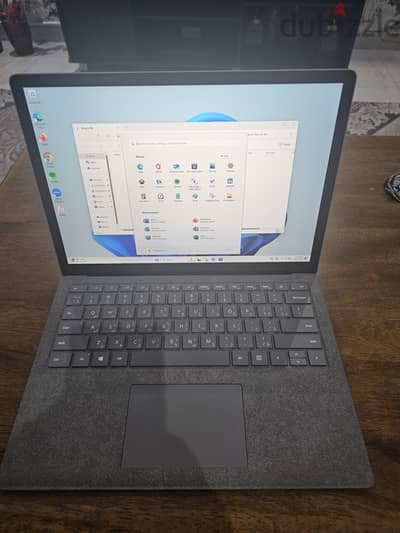 Microsoft Surface laptop core i7 11th generation 16gb ram 512gb