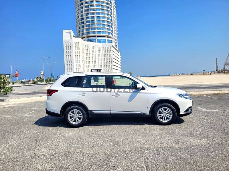 MITSUBISHI OUTLANDER MODEL 2020 SINGLE OWNER AGENCY MAINTAINED 7