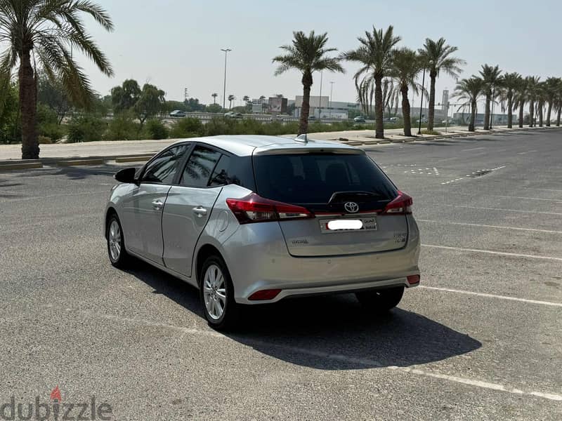 Toyota Yaris S 2019 grey 6