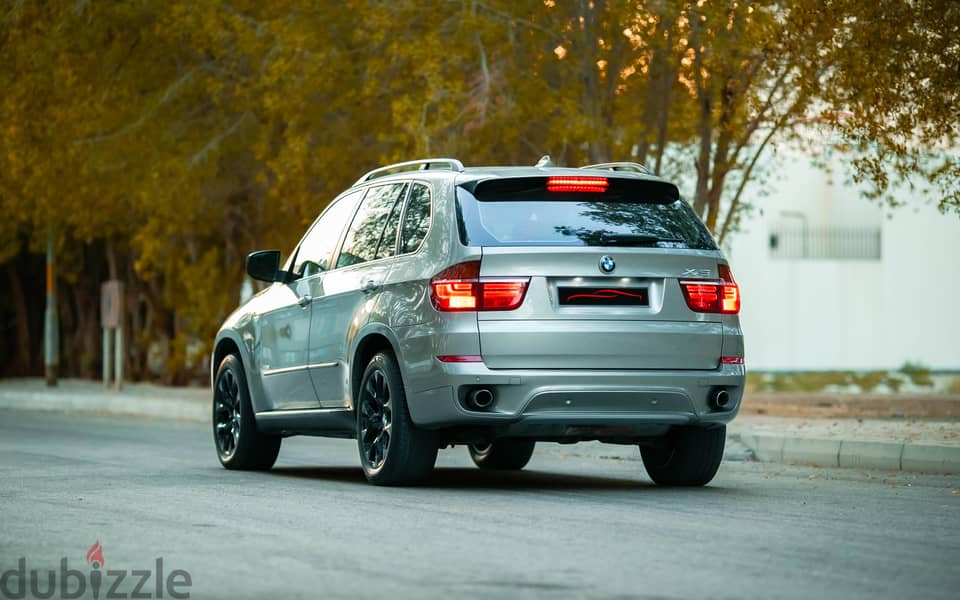 BMW X5 2012 Bronze Excellent Condition 4