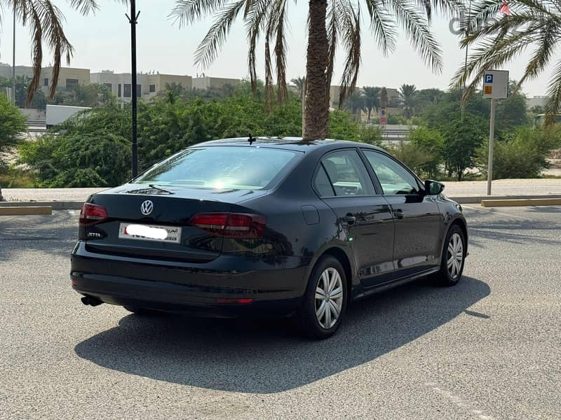 Volkswagen Jetta 2016 black 5