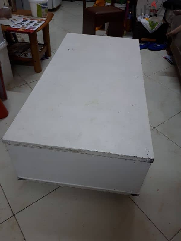 tv table urgent for sale 4