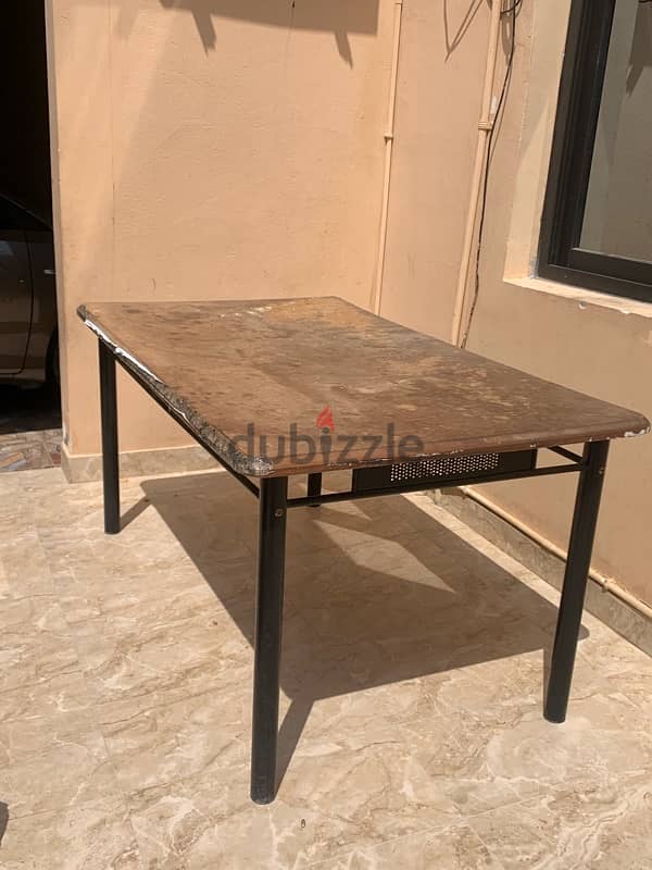 6 seater dining table 0