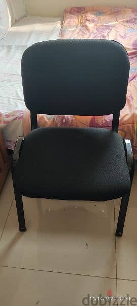 Guest-Chair