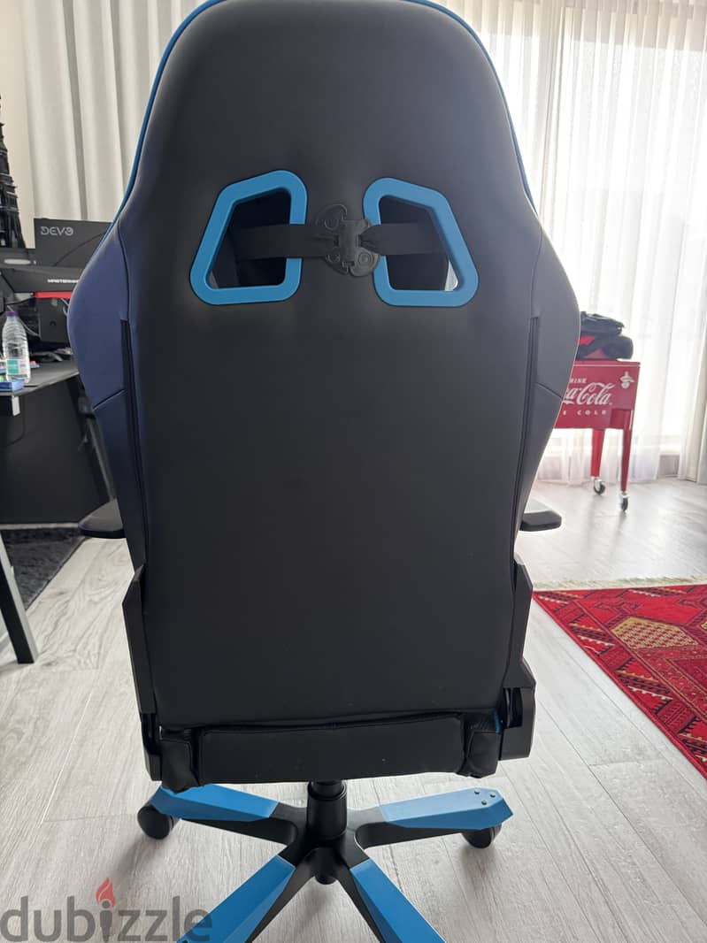 DXRACER King Series black/blue Gaming Chair 1