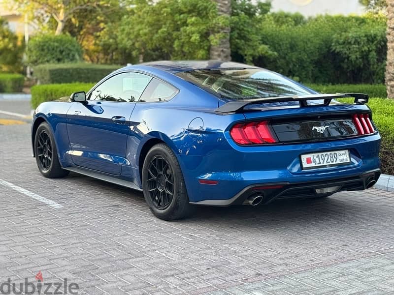 Ford Mustang 2018 5