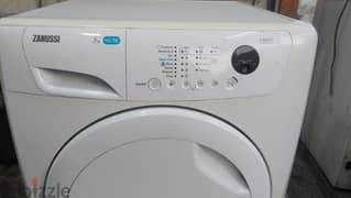 Zanussi 7kg fully automatic dryer completely clean new like 0