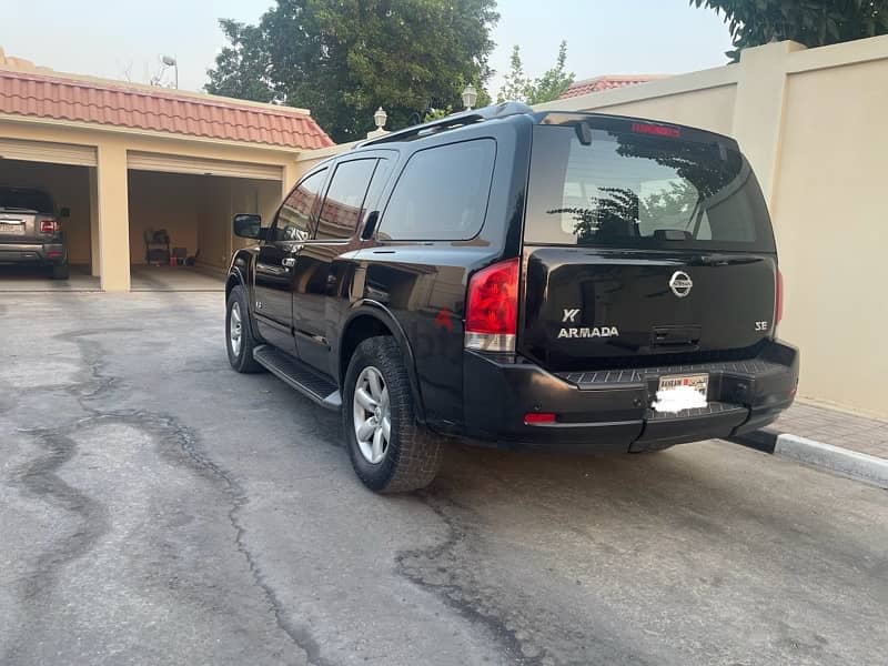 Nissan Armada 2015 1