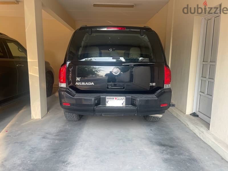 Nissan Armada 2015 3