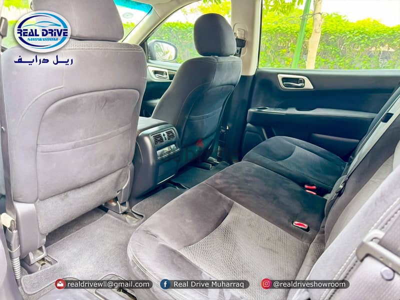 NISSAN PATHFINDE, 2014 Engine: 3.5L V6, 7 Seater, Single owner use 7