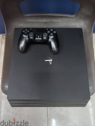 ps4 pro 1000GB