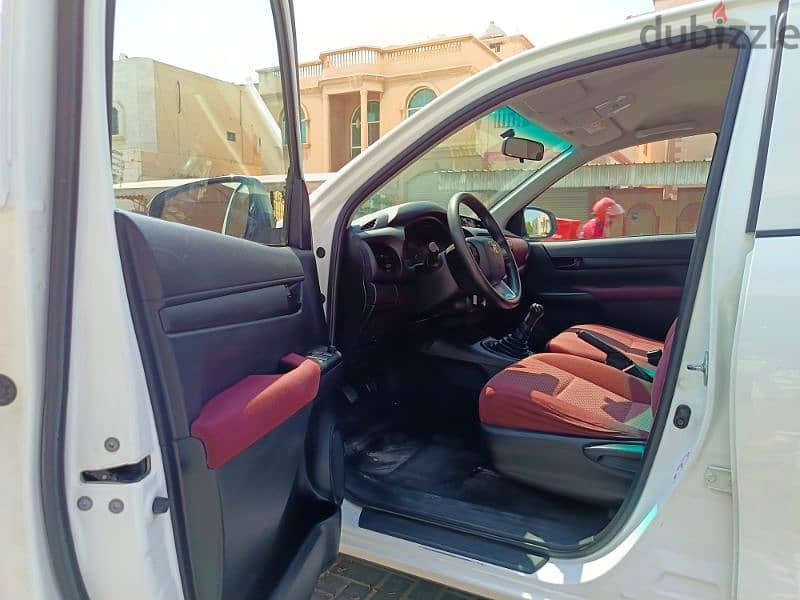 Toyota Hilux 2021 2.0L Single Owner Agent Maintained D/C Cabin Pickup 8