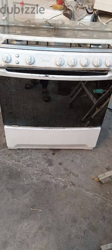 microwave oven good condition good working 1