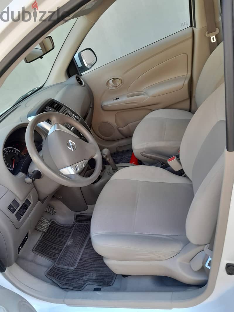 Nissan Sunny 2019 SV 4