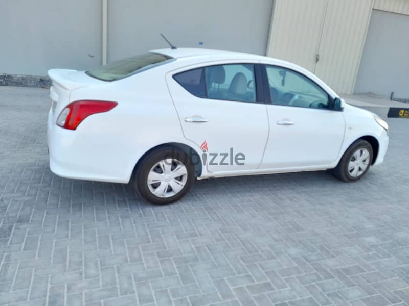 Nissan Sunny 2019 3