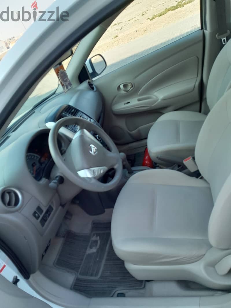 Nissan Sunny 2019 4