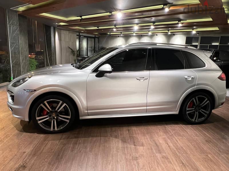 Porsche Cayenne GTS model 2014 FOR SALE 10