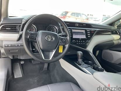 Toyota Camry 2018 GLE, Kanoo Maintained, Zero Accicent 4