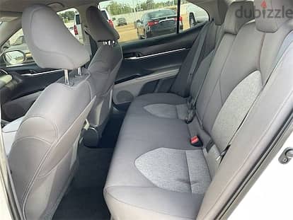 Toyota Camry 2018 GLE, Kanoo Maintained, Zero Accicent 6