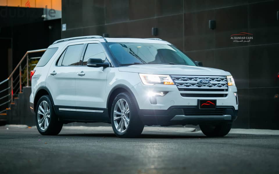 Ford Explorer 2019 XLT Excellent Condition White 1