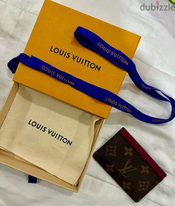 LOUIS VUITTON CARD HOLDER 1