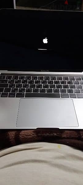 macbook pro 13 2017 model 2