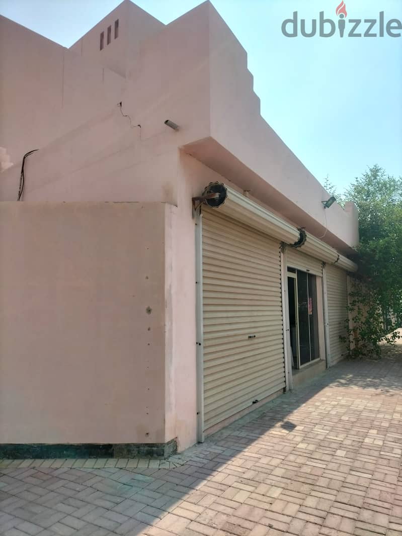 For rent warehouse in Hamad town with ewa in luzi area near souq waqf 3