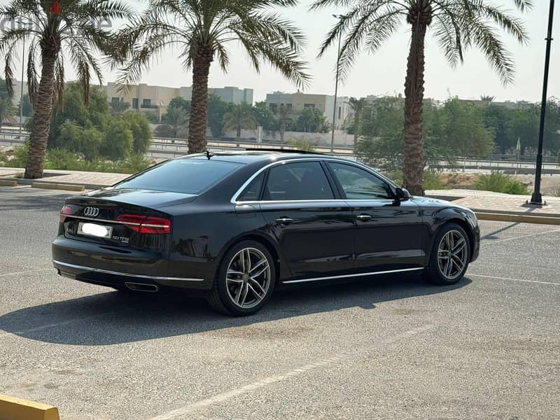 Audi A8L 2015 black 5