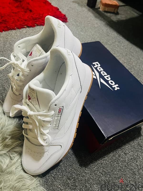 reebook classic brend new shoes for sale 2