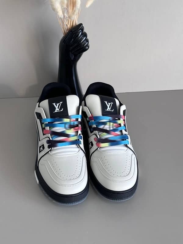 Louis Vuitton Men's Shoes 1