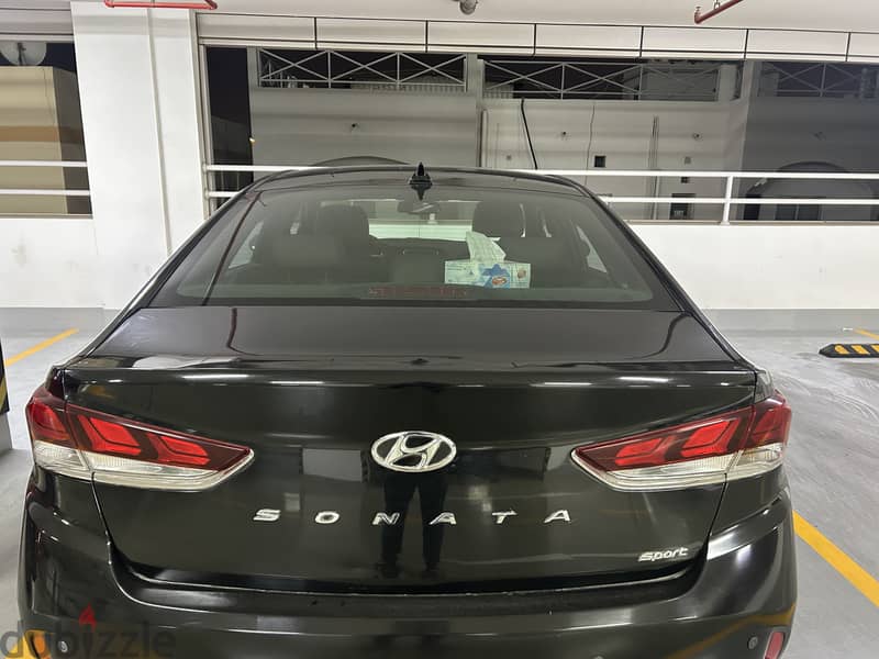 Hyundai Sonata 2018 1