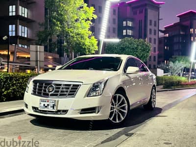 CADILLAC XTS 4 FULL OPTION LUXURY CAR URGENTLY FOR SALE