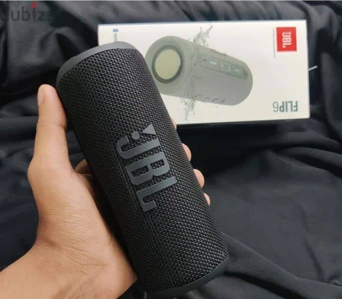 JBL flip6  speaker 6