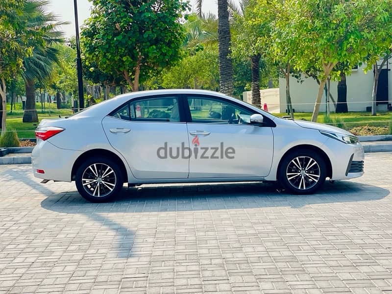 Toyota Corolla  Gli 2018 Model/Low mileage /For sale 3