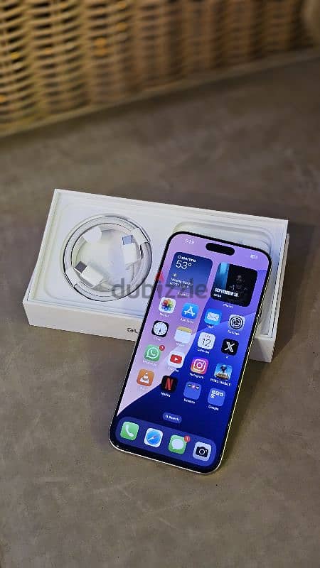 iPhone 15 pro max 512gb 1 month used 4